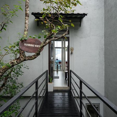 Treehouse Chalets - Luxury Getaway Within A Short Distance Of Ella Belihuloya Exterior photo