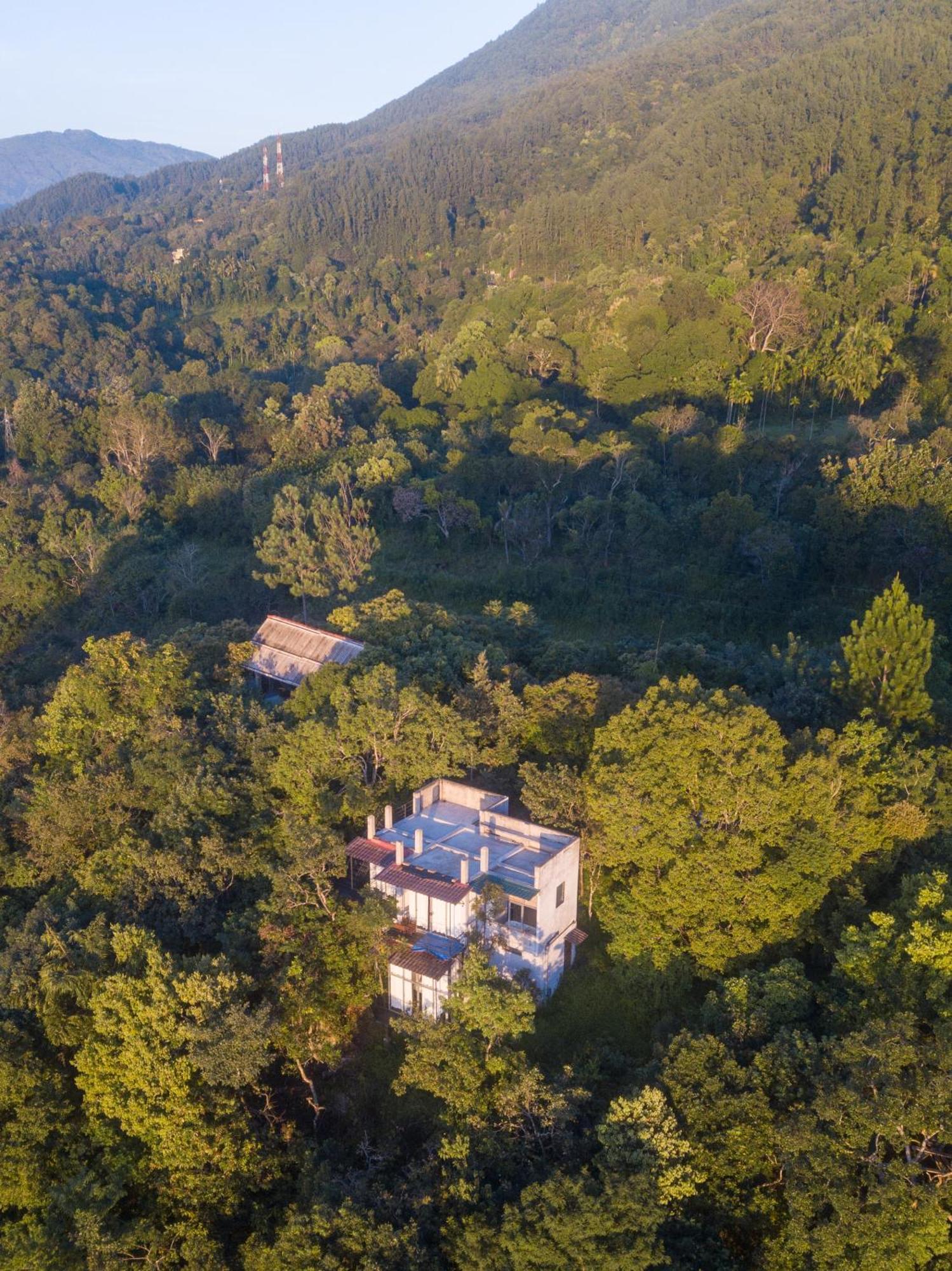 Treehouse Chalets - Luxury Getaway Within A Short Distance Of Ella Belihuloya Exterior photo