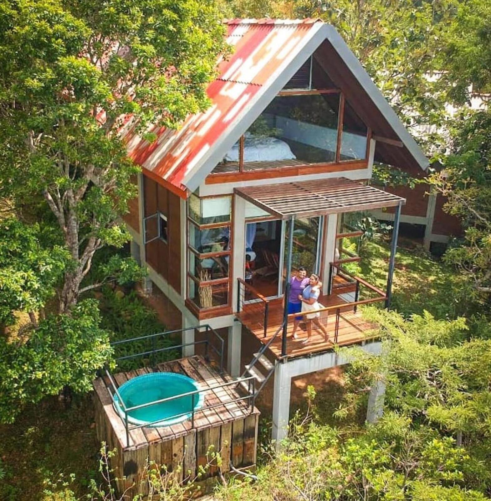 Treehouse Chalets - Luxury Getaway Within A Short Distance Of Ella Belihuloya Exterior photo