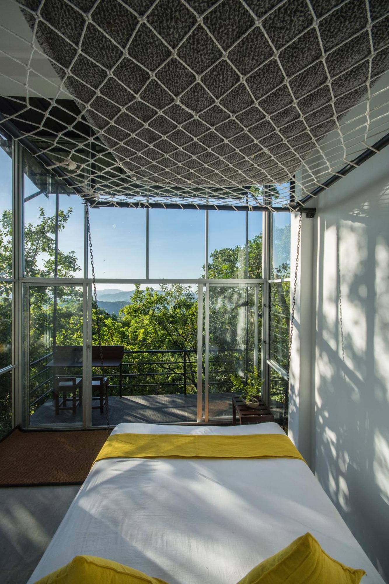 Treehouse Chalets - Luxury Getaway Within A Short Distance Of Ella Belihuloya Exterior photo