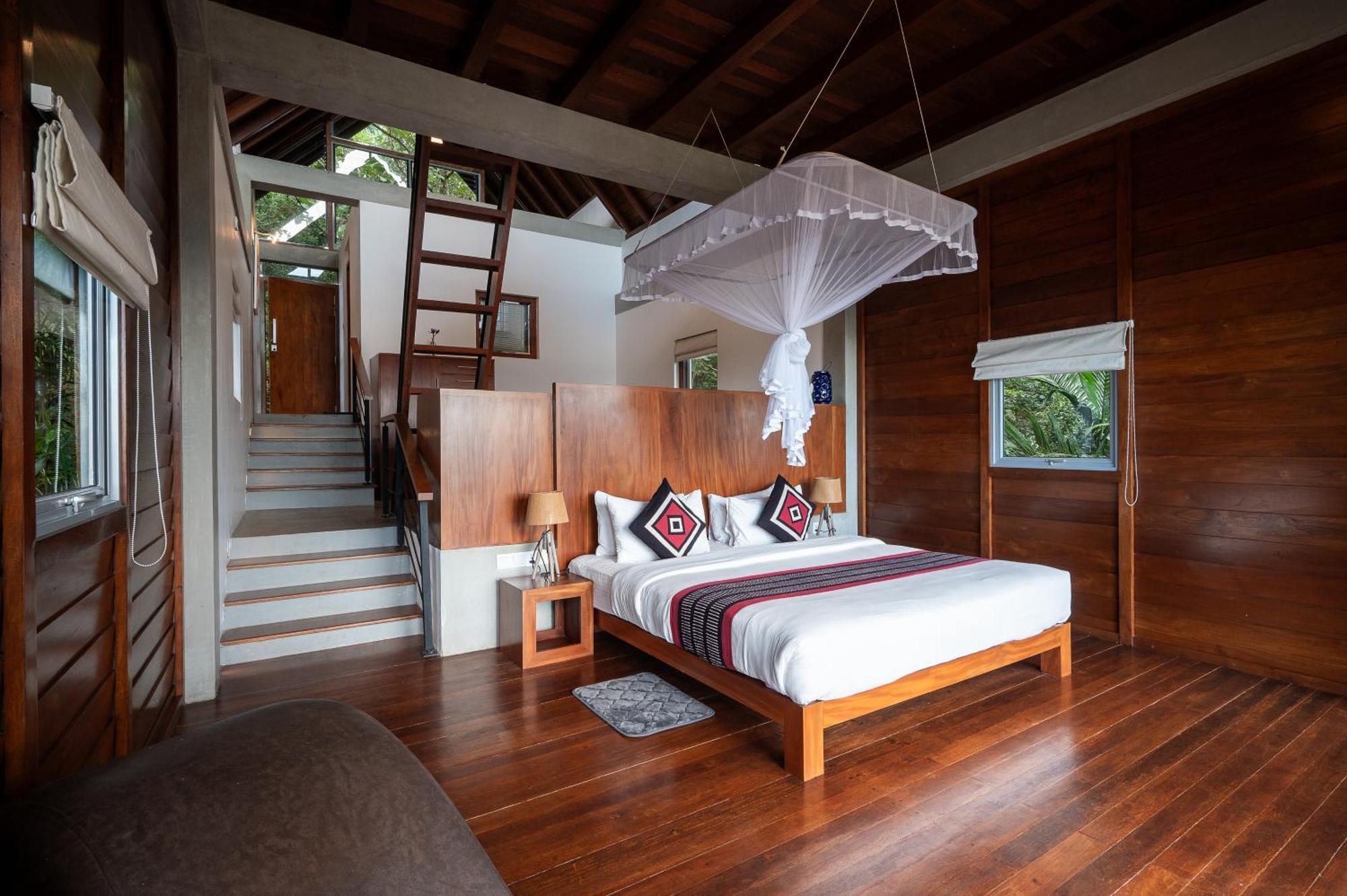 Treehouse Chalets - Luxury Getaway Within A Short Distance Of Ella Belihuloya Exterior photo