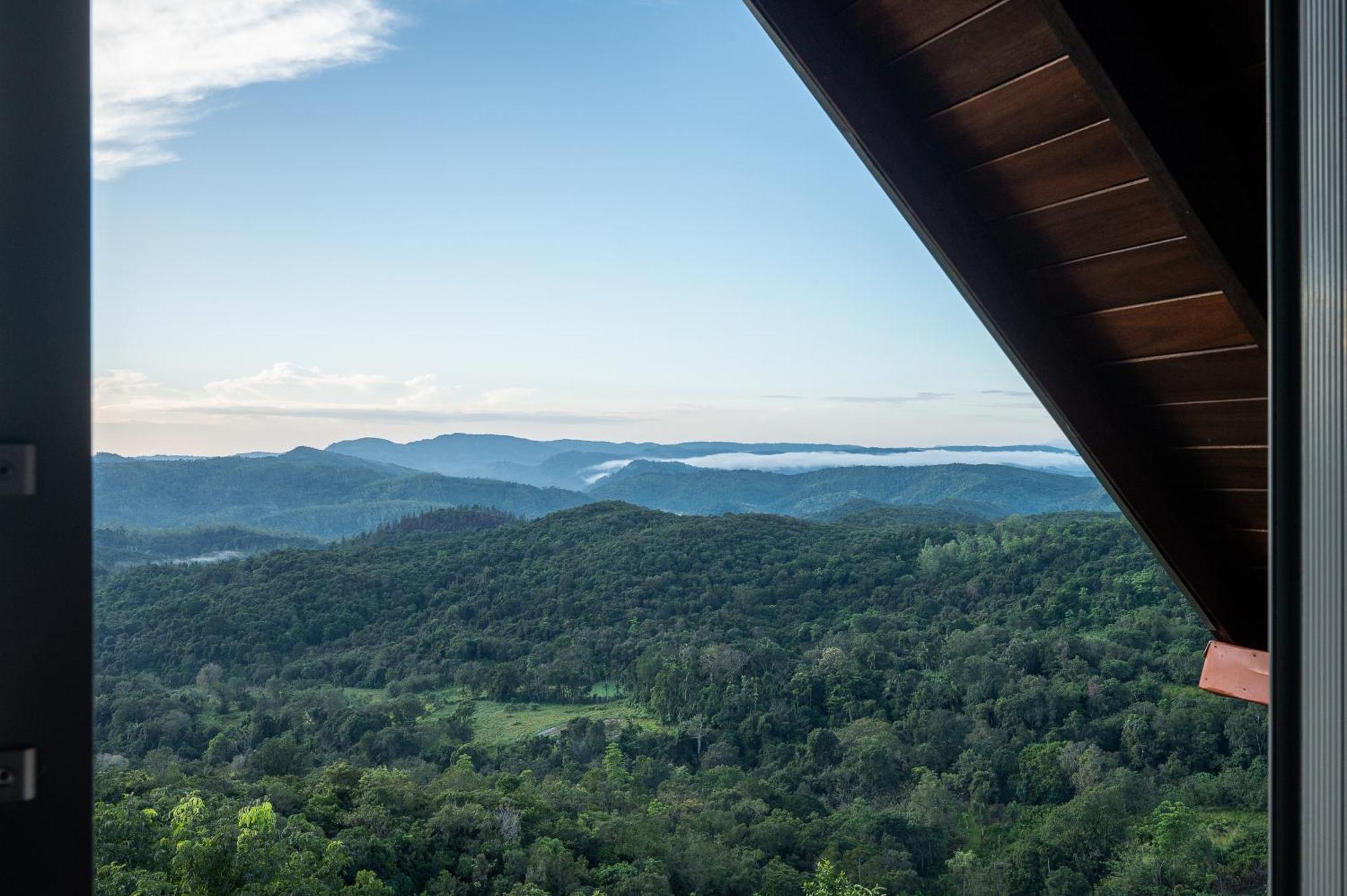 Treehouse Chalets - Luxury Getaway Within A Short Distance Of Ella Belihuloya Exterior photo
