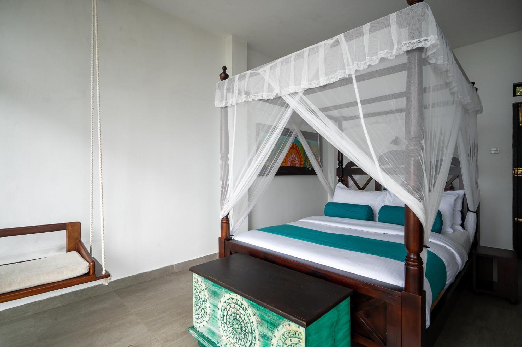 Treehouse Chalets - Luxury Getaway Within A Short Distance Of Ella Belihuloya Exterior photo