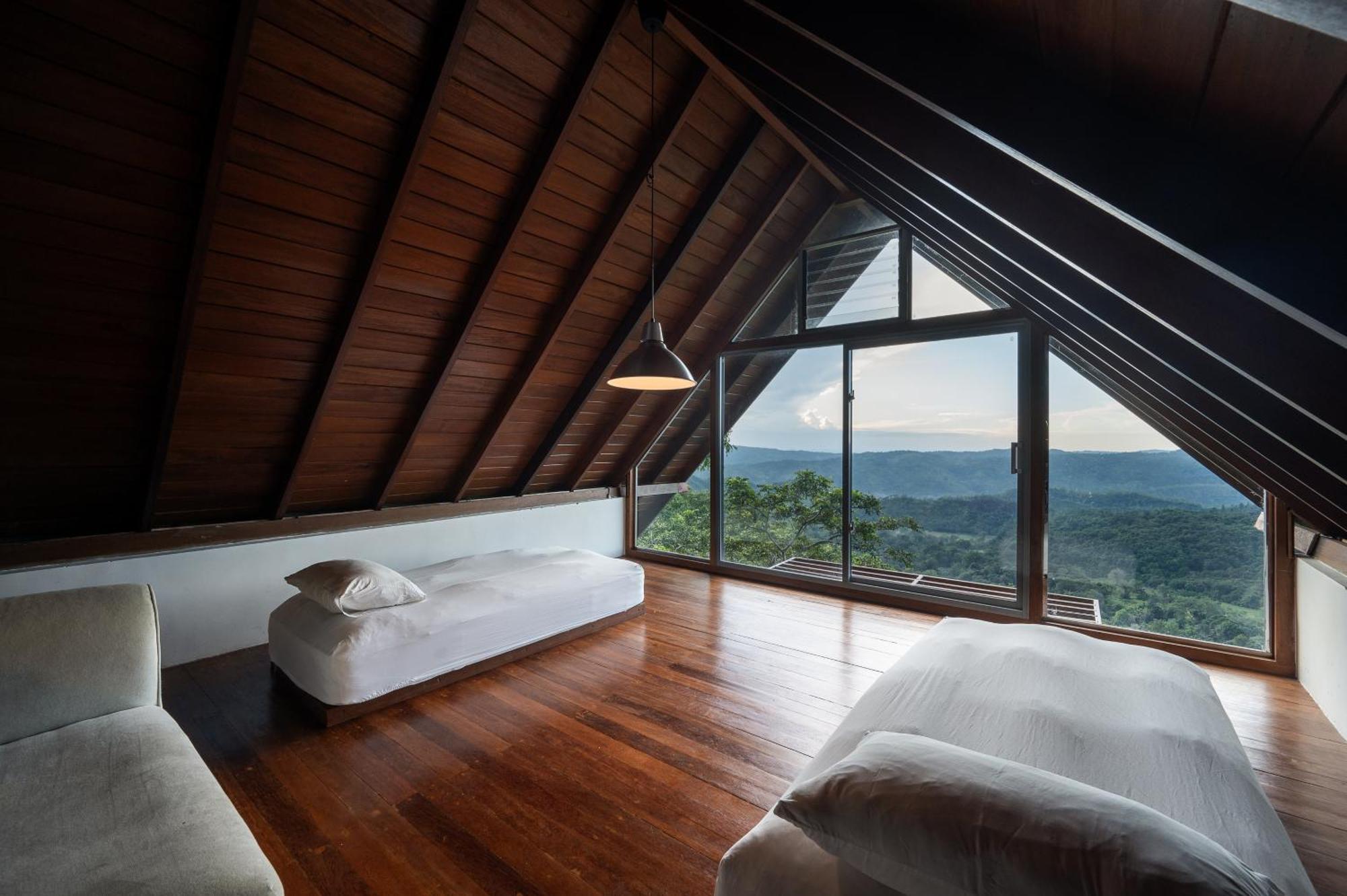 Treehouse Chalets - Luxury Getaway Within A Short Distance Of Ella Belihuloya Exterior photo