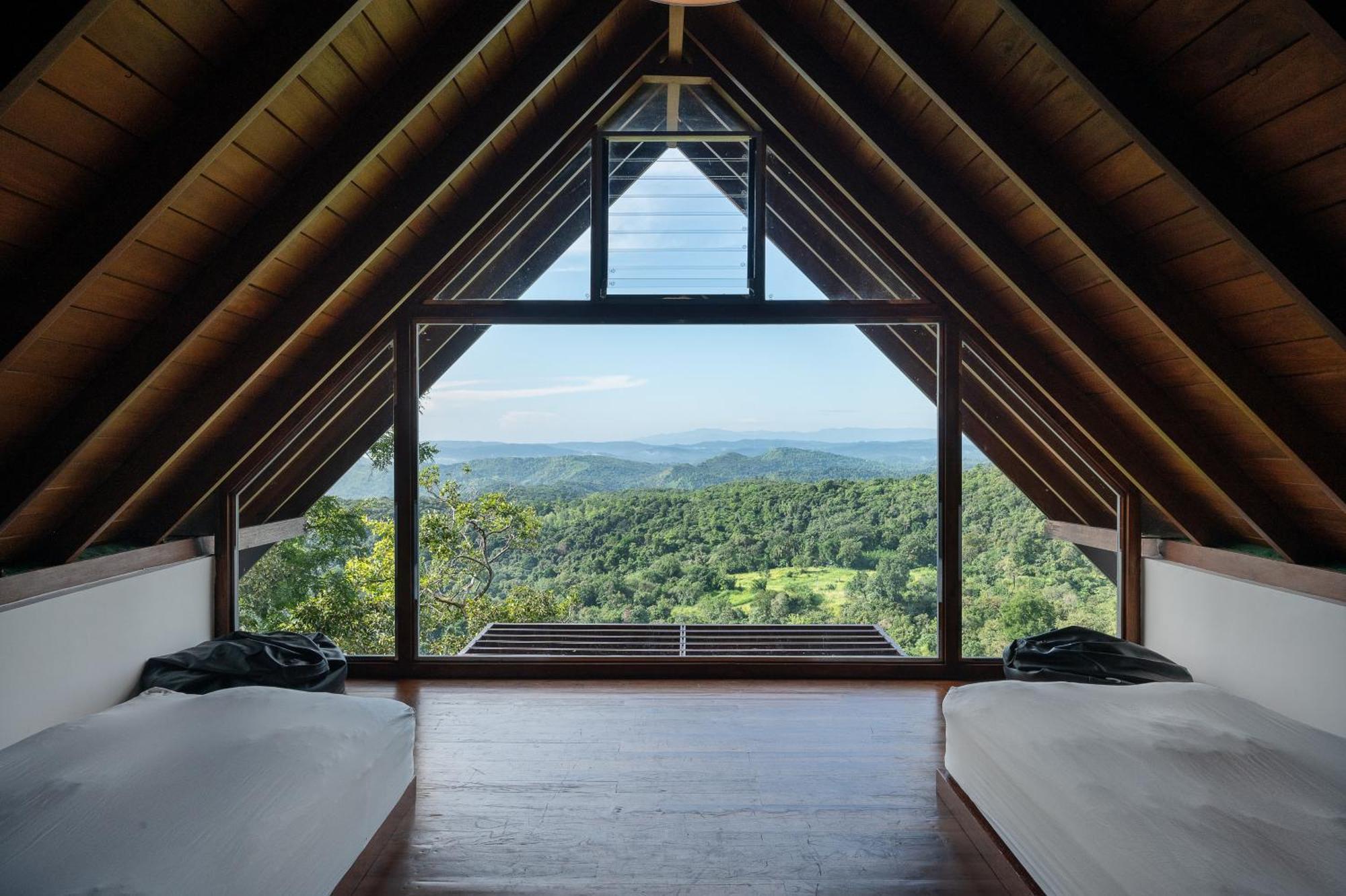 Treehouse Chalets - Luxury Getaway Within A Short Distance Of Ella Belihuloya Exterior photo