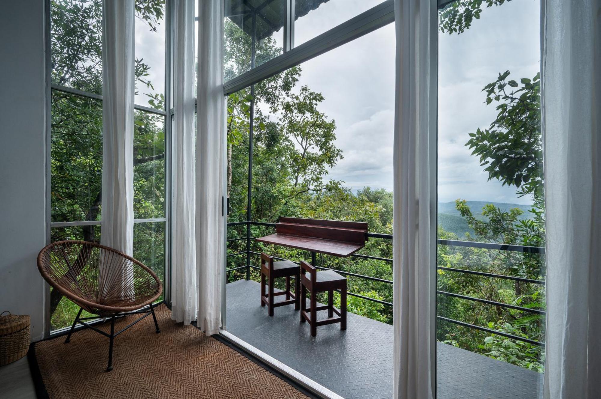 Treehouse Chalets - Luxury Getaway Within A Short Distance Of Ella Belihuloya Exterior photo